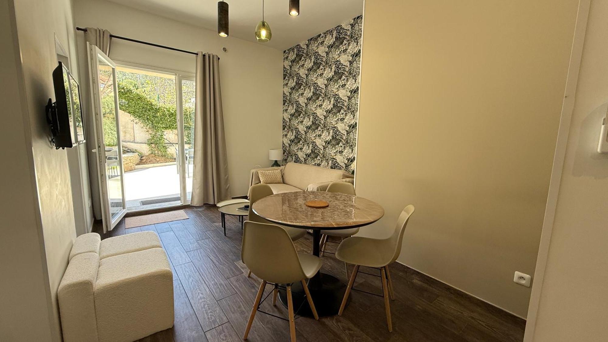 Casa Corbaia: Cozy Apartment with Garden near Town & Sea Bastia  Exterior photo